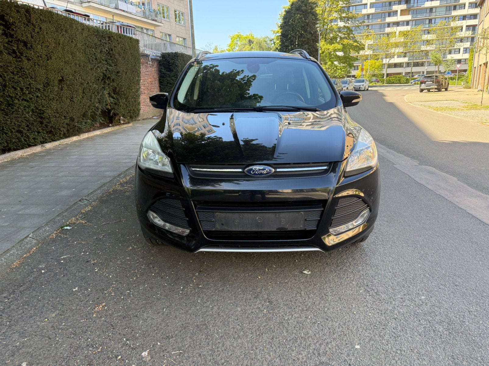 Ford Kuga 1.6 essence, Auto's, Ford, Voorwielaandrijving, Zwart, 5 deurs, Particulier