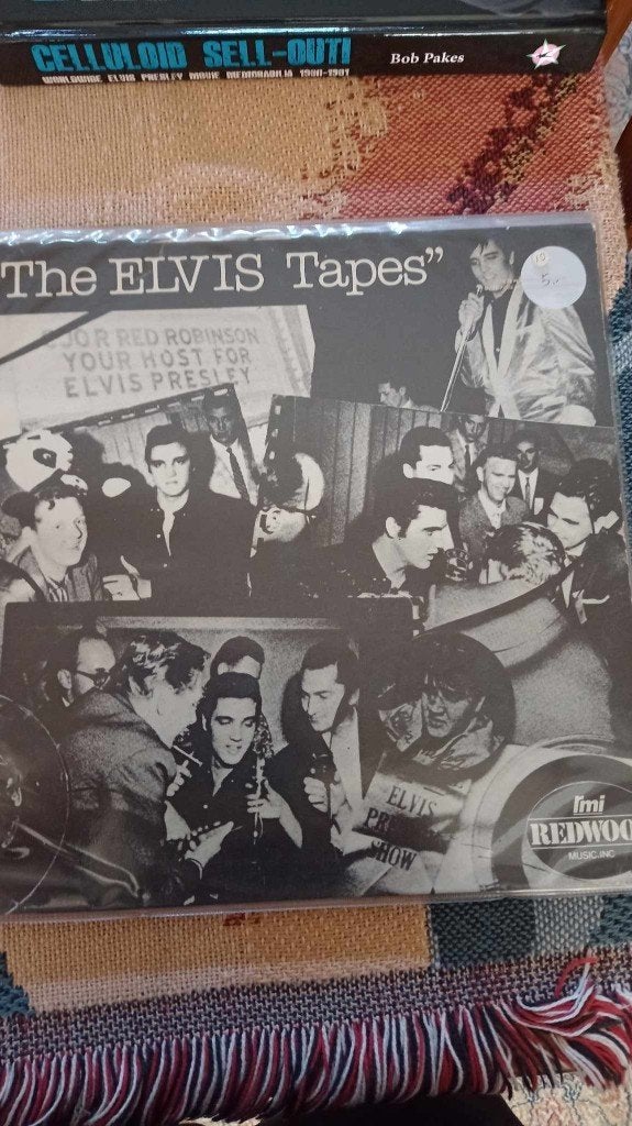 Elvis lp, the Elvis tapes, Nederlandse of Belgische persing., LP, Ophalen of Verzenden, Zo goed als nieuw, Beschermende buitenhoes