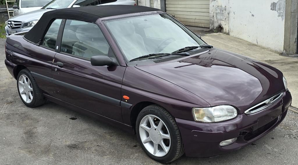 FORD ESCORT CABRIO 1.8 TD 1997FORD ESCORT CABRIO 1.8 TD 1997, Auto's, Ford, Escort, Cabriolet, Bedrijf, 2 deurs