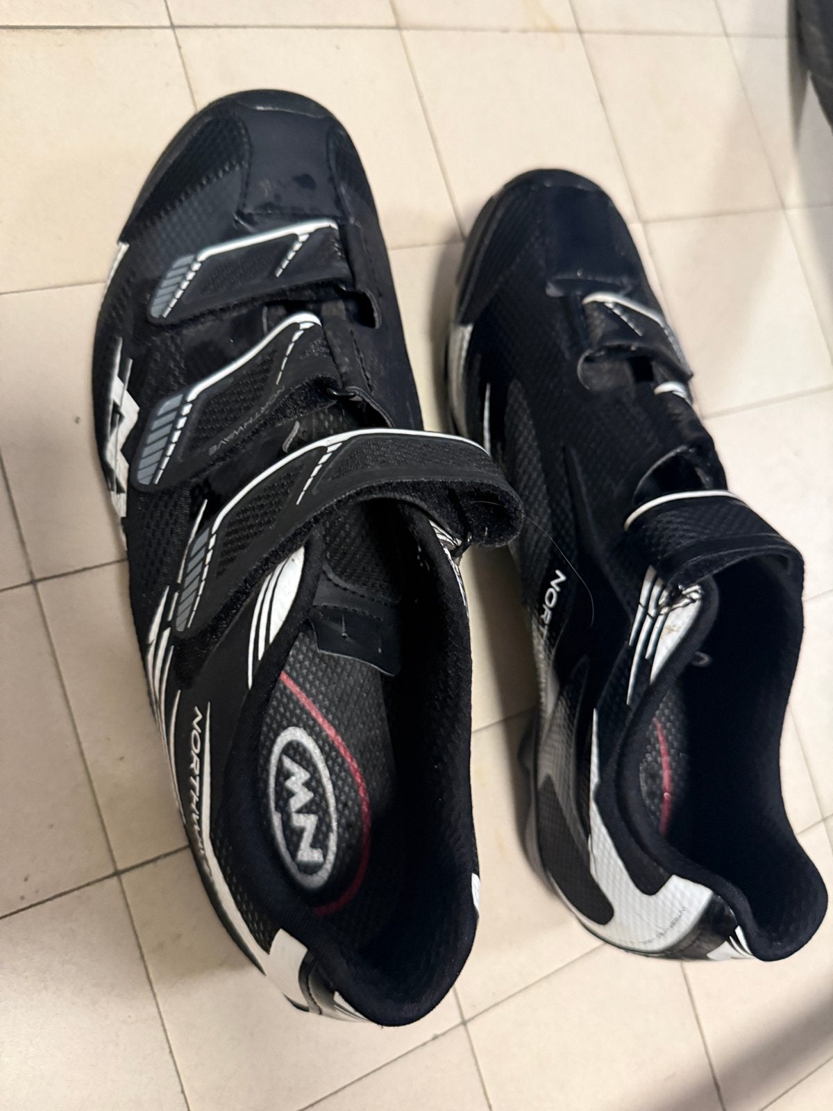 Chaussures de vélo Northwave 44, Enlèvement, Comme neuf