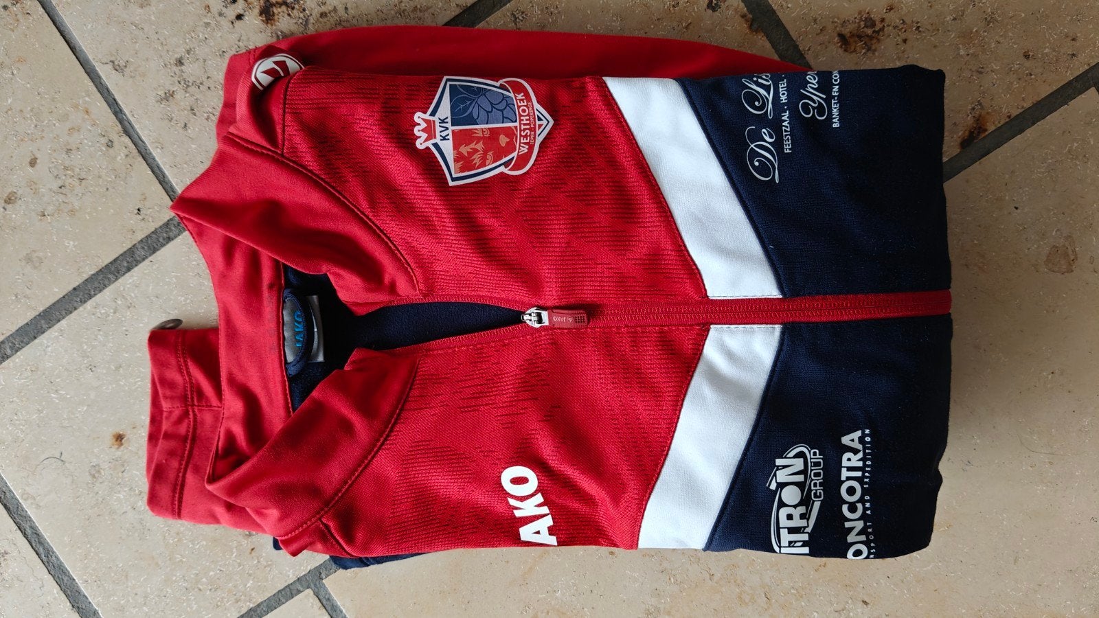 trainingsvest Jako KVK Westhoek, Sports & Fitness, Taille L, Enlèvement ou Envoi, Comme neuf, Survêtement