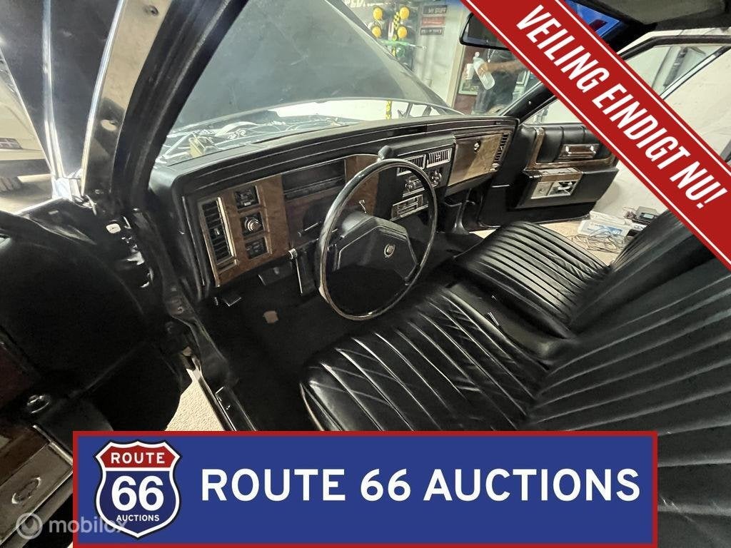 Cadillac Fleetwood Limousine | 1978 | Route 66 Auctions, Cadillac, Zwart, Bedrijf, Handgeschakeld