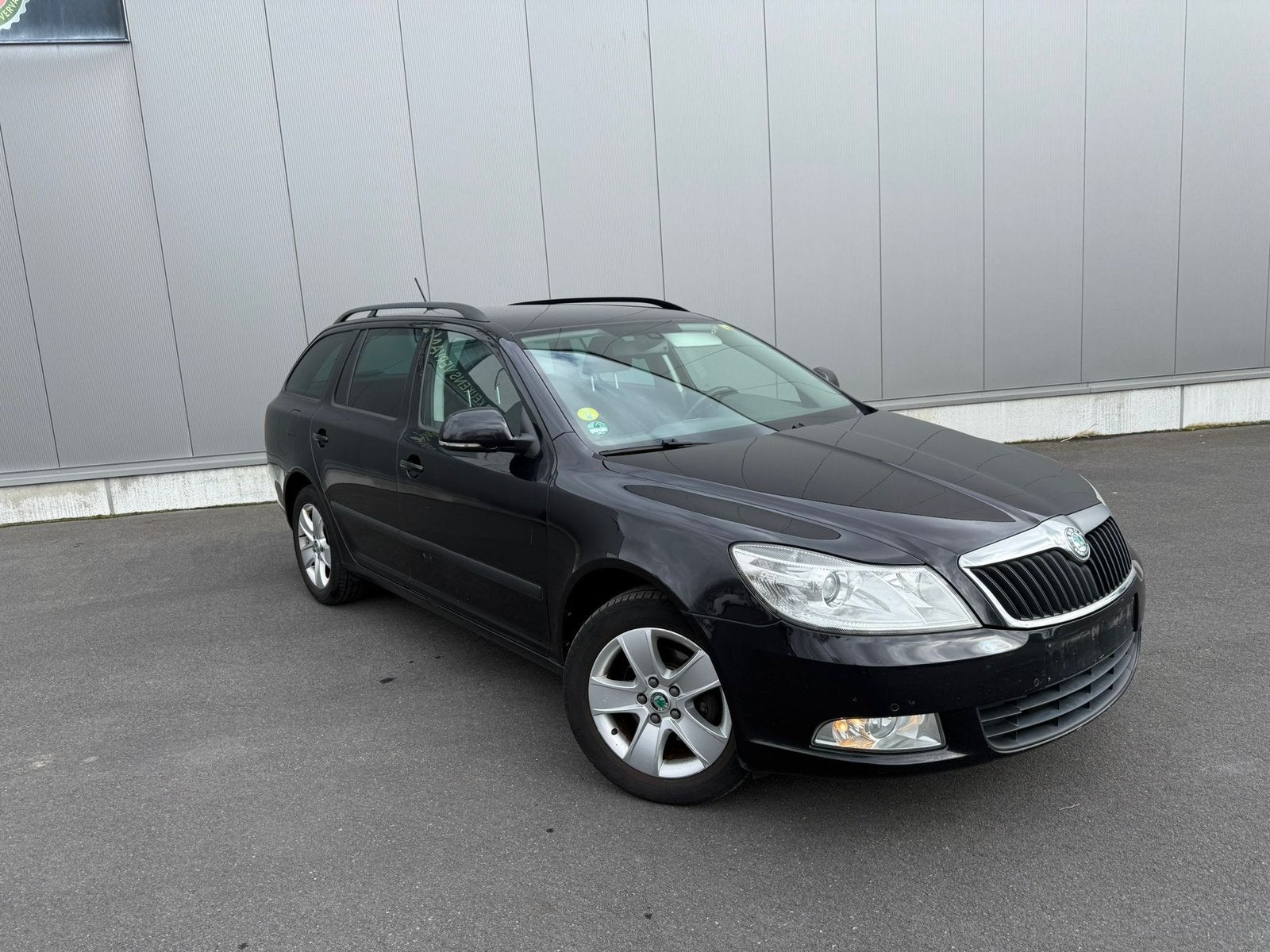 Škoda Octavia Automaat | 1.6 Diesel | 194.000 km, Auto's, Automaat, Stof, Zwart, https://public.car-pass.be/vhr/daa933f8-2ce8-4b70-b357-9a98a3da6339