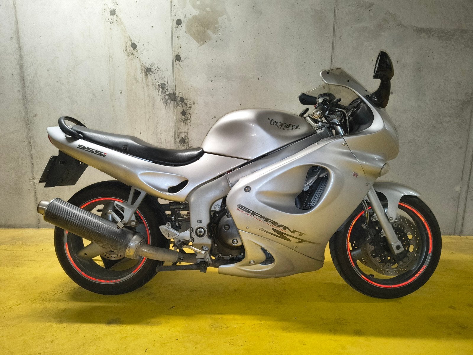 Triumph Sprint 955i ST - 2003 - 54.000km - pas de CT, Motos, Motos | Triumph, Particulier