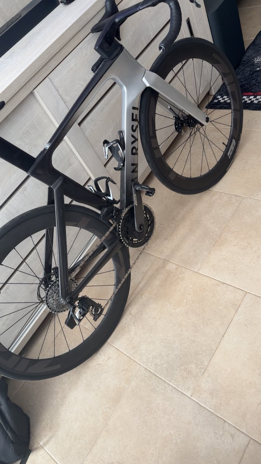Van Rysel Racefiets, Ophalen, Zo goed als nieuw