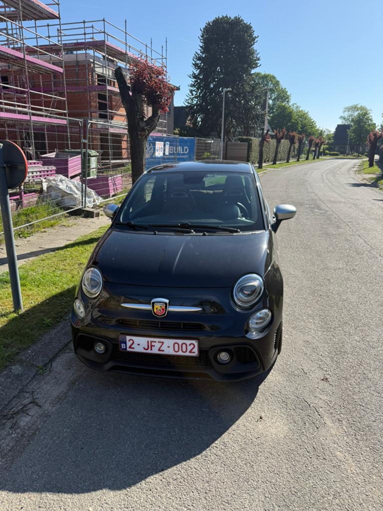 Fiat abarth 595 70th edition, Auto's, Automaat, Euro 6, Zwart, Leder
