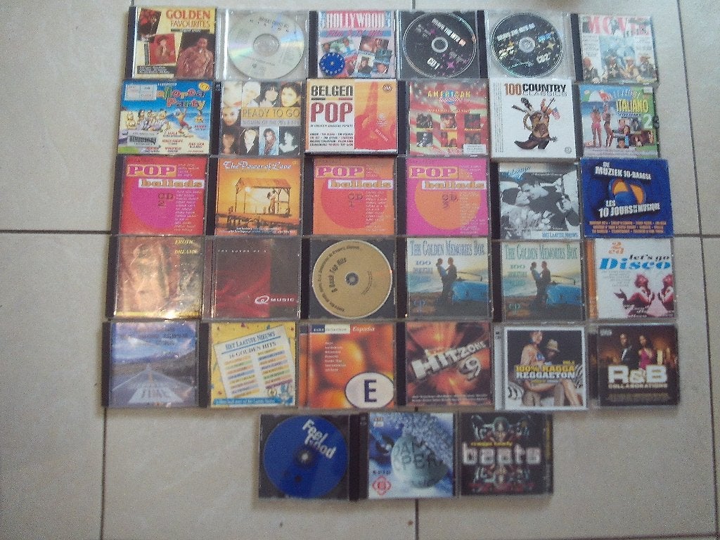 44 Originele CD's met Verzamelalbums, Ophalen of Verzenden, Zo goed als nieuw, Pop