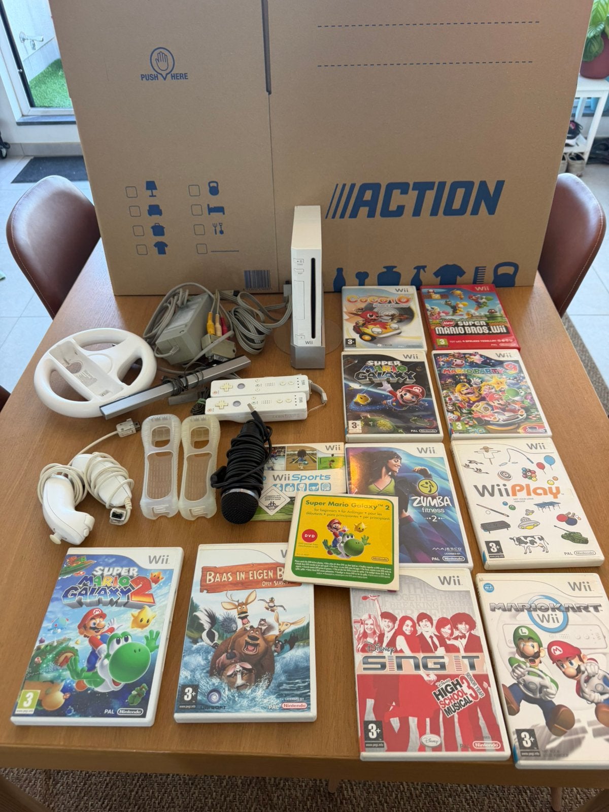 Nintendo Wii pakket + 12 games + accessoires, Games en Spelcomputers, Spelcomputers | Nintendo Wii, Ophalen, Gebruikt, Met 2 controllers
