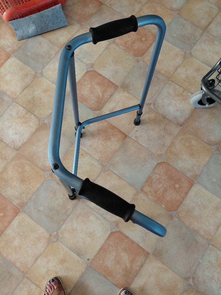 Invacare looprek, Diversen, Looprekken, Gebruikt, In hoogte verstelbaar, Lichtgewicht, Ophalen