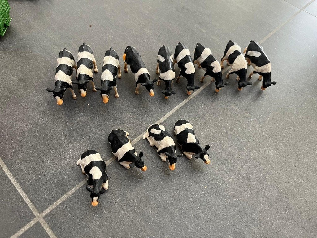 23 vaches et veaux Kids Globe, Enlèvement ou Envoi, Comme neuf, 1:50 ou moins, Diorama
