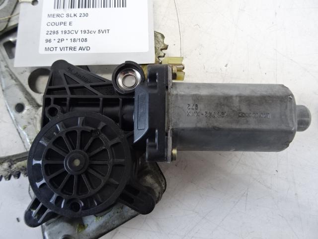 MOTOR RAAMMECHANIEK RECHTS VOOR SLK (R170) (0130821670), Auto-onderdelen, Gebruikt, Voor, Mercedes-Benz