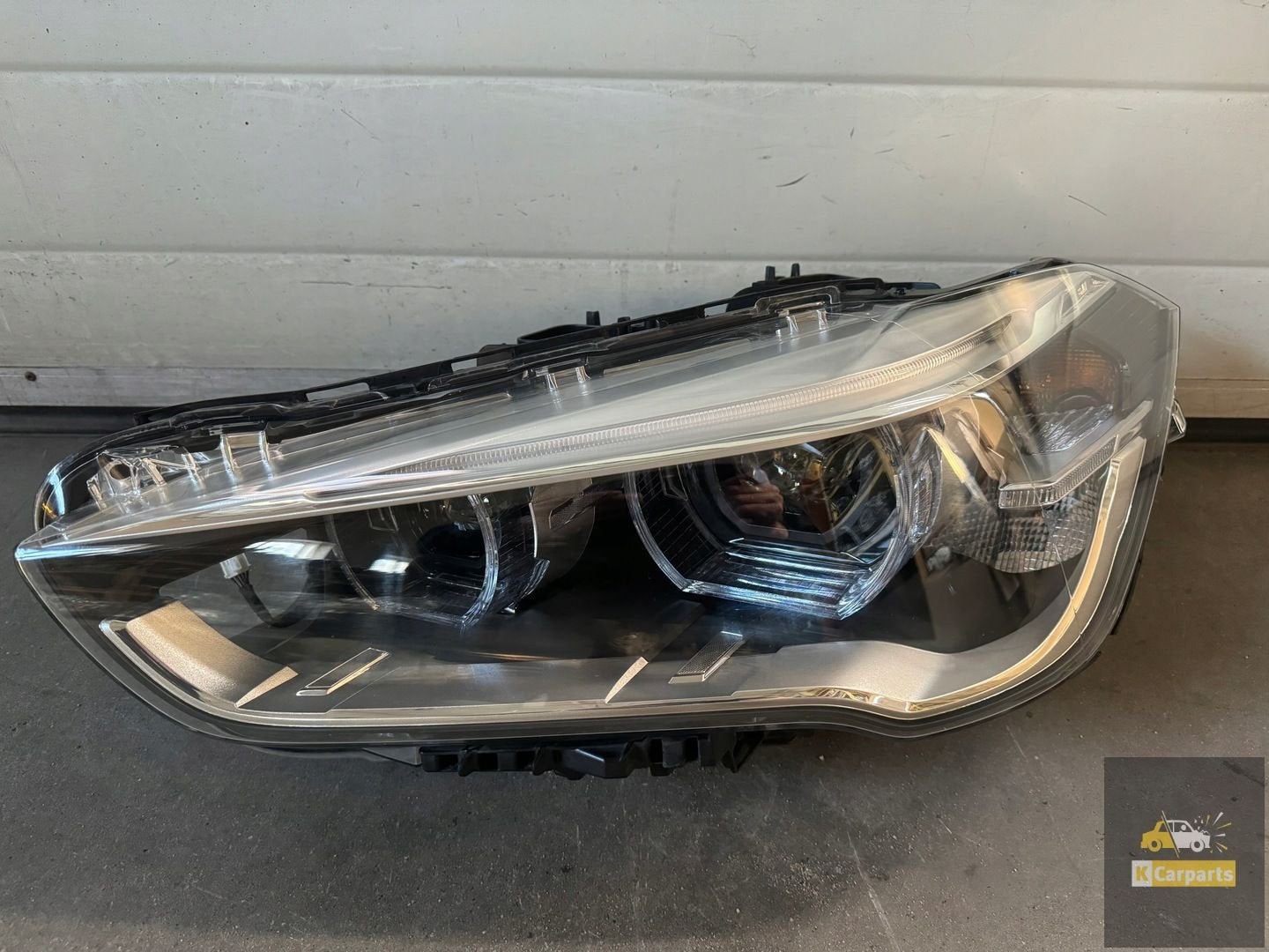 7428735, BMW X1 F48 FULL LED Ventilateur gauche, Petuelring 130
80788  Munich, DE, Info@bmw.de, Utilisé, BMW