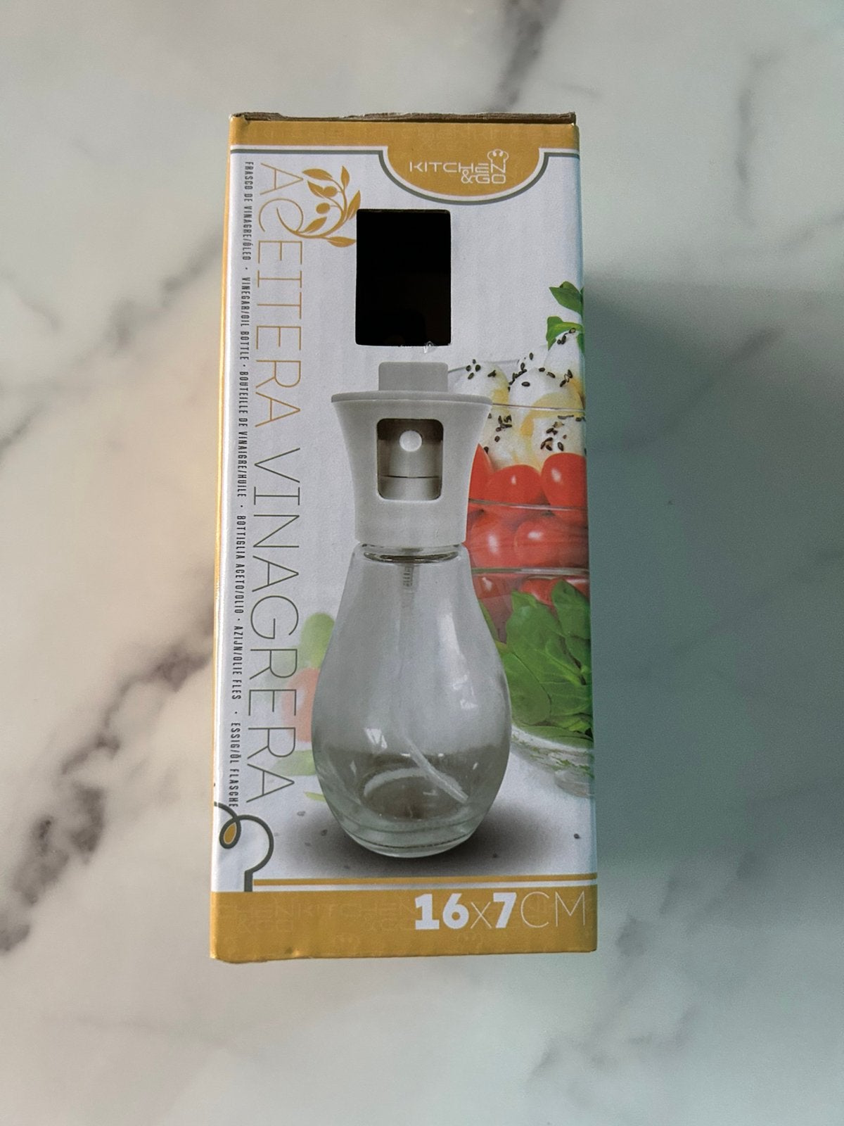 Bouteille de vinaigre et huile, Enlèvement