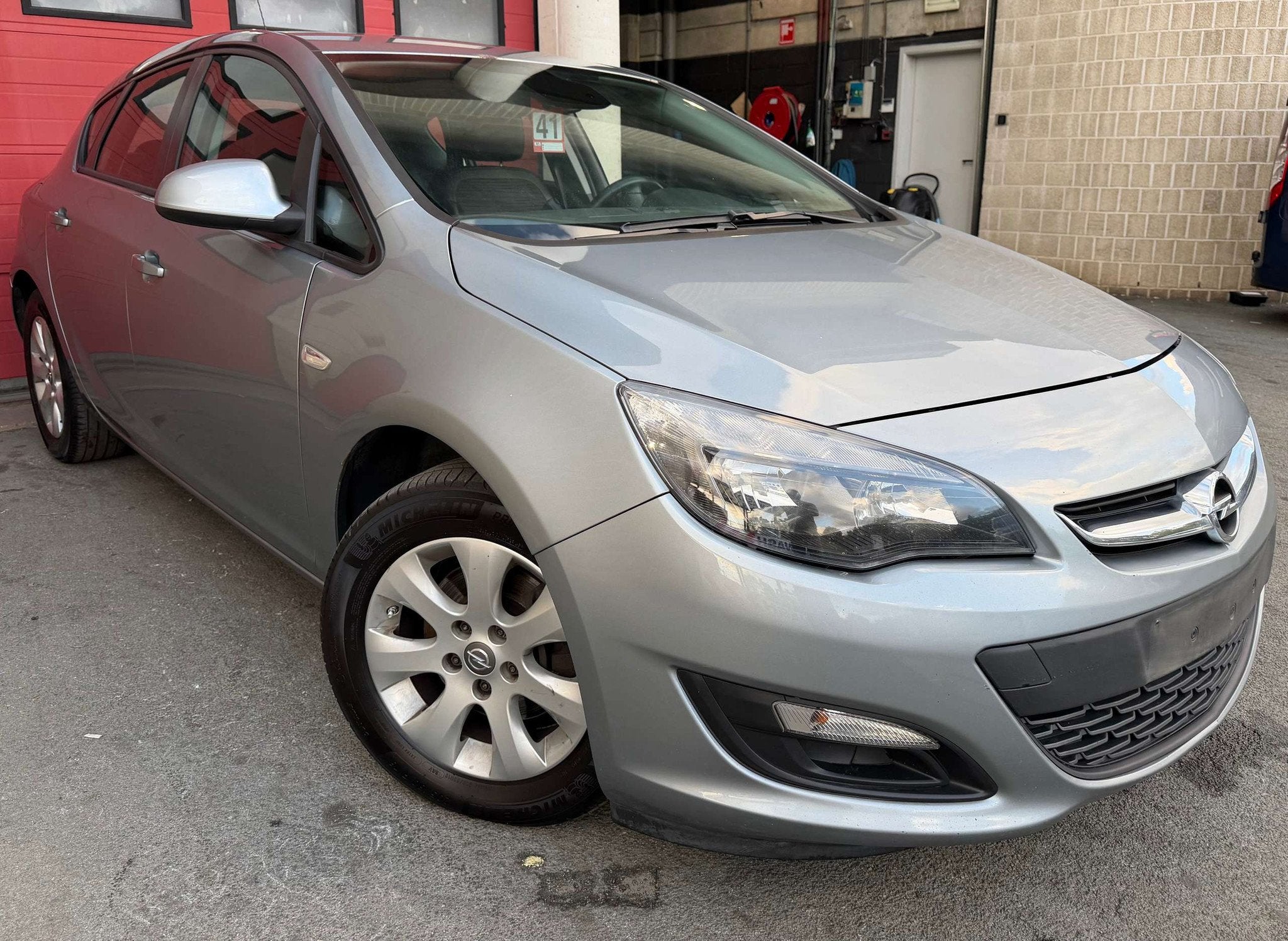 Opel Astra 1.6 CDTi ecoFLEX Essentia + CLIM, Autos, Argent ou Gris, Achat, Euro 6, Entreprise