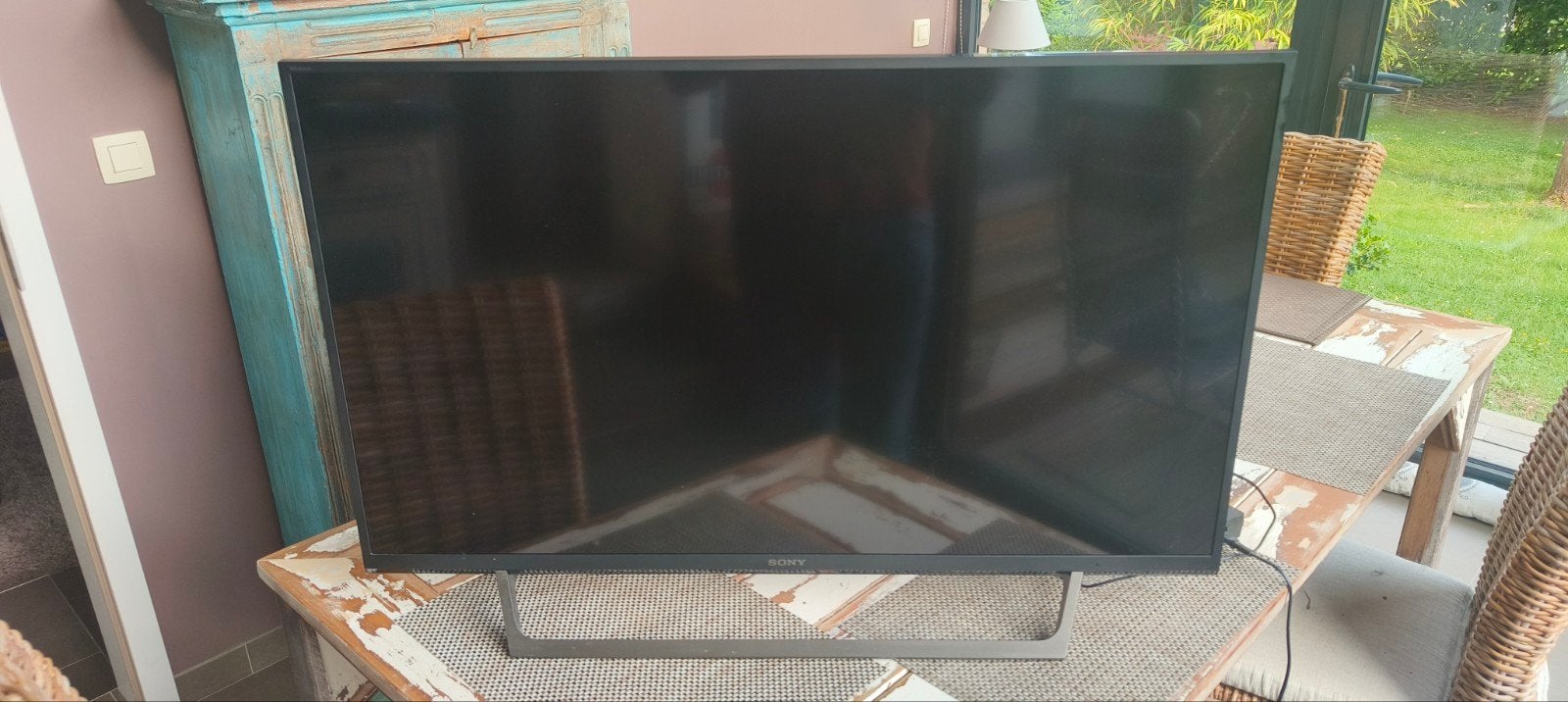 Téléviseur Sony Bravia, Sony