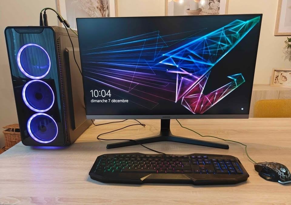 Ordinateur de bureau, Enlèvement, Comme neuf, Gaming