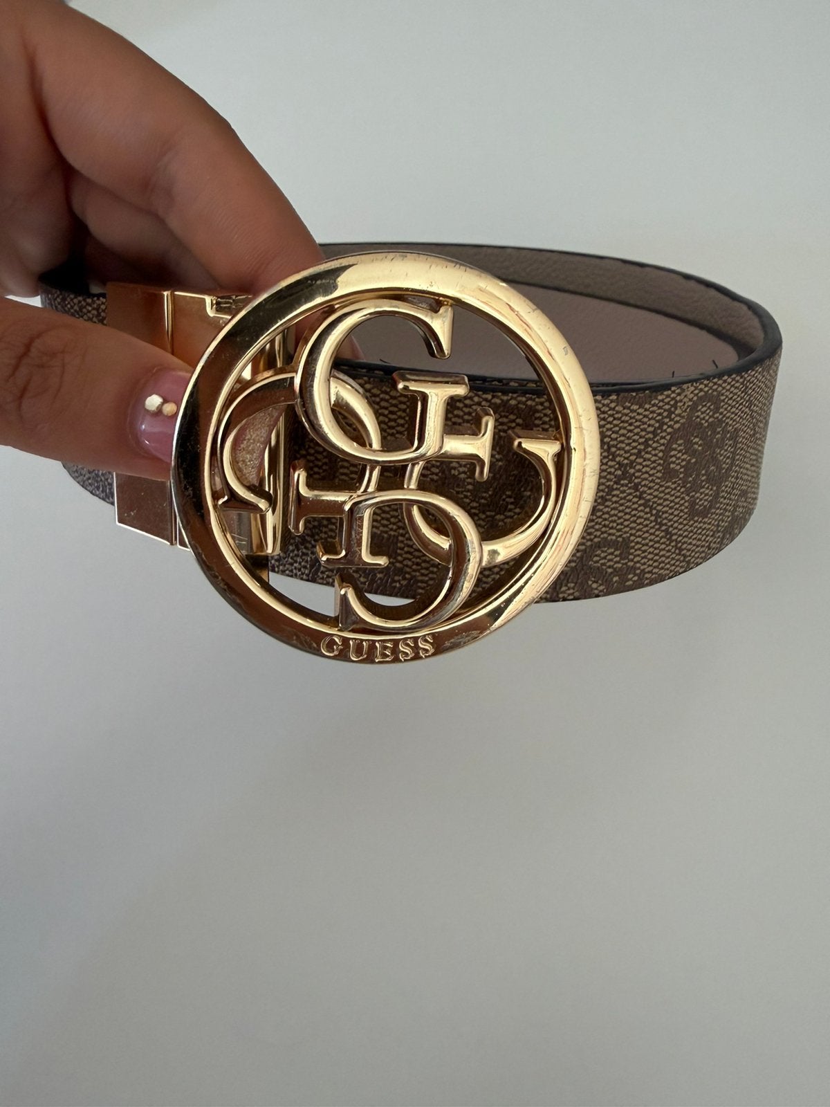 Guess riem dames, Vêtements | Femmes, Ceintures, Porté, Ceinture, Brun, Enlèvement