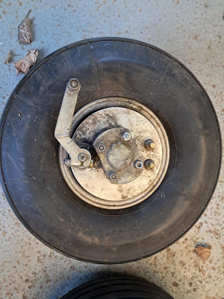 Roues ulm, Enlèvement