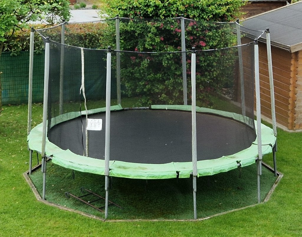 Trampoline Decathlon essential 420cm, Enfants & Bébés, Jouets | Extérieur | Trampolines, Enlèvement, Utilisé