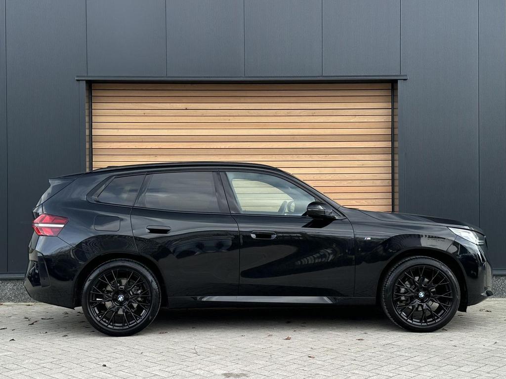 BMW X3 20 xDrive M-Sport PANO|ACC|LEDER|TREKHAAK|360CAM, Automaat, Zwart, Zwart, Bedrijf