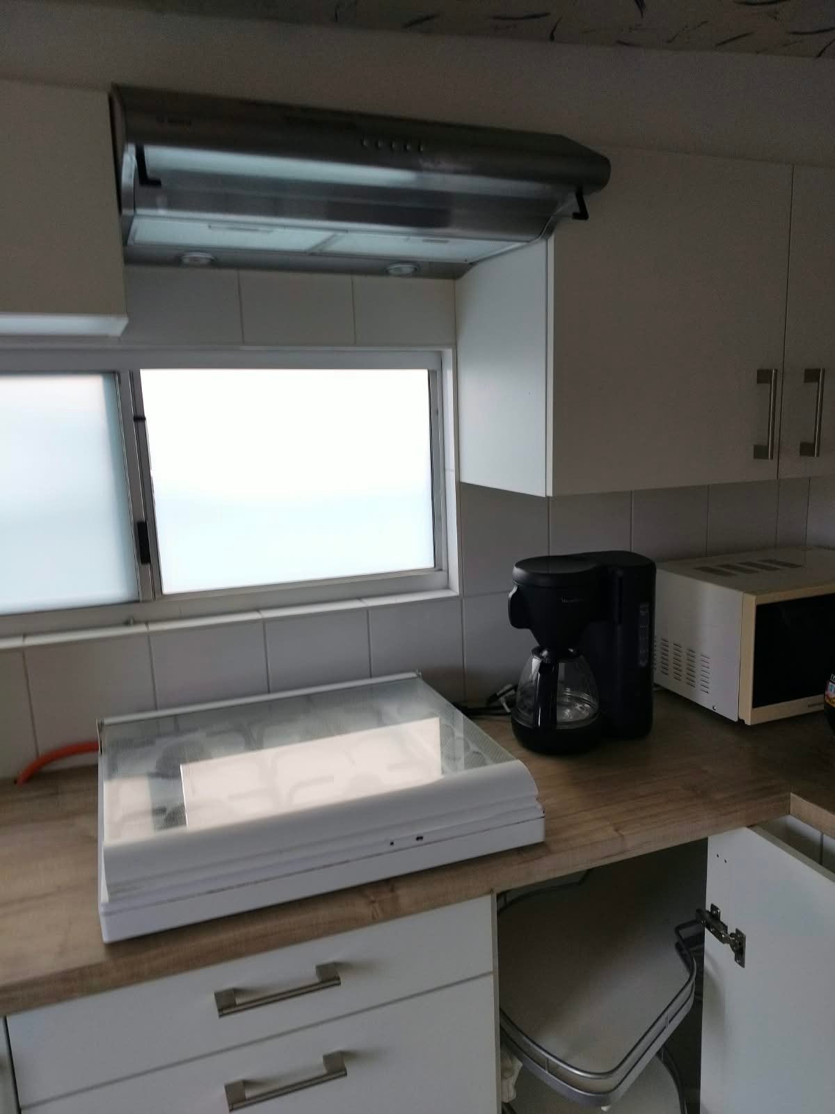 keukentje snel af te halen, wordt woensdag uitgebroken, Caravans en Kamperen, Particulier