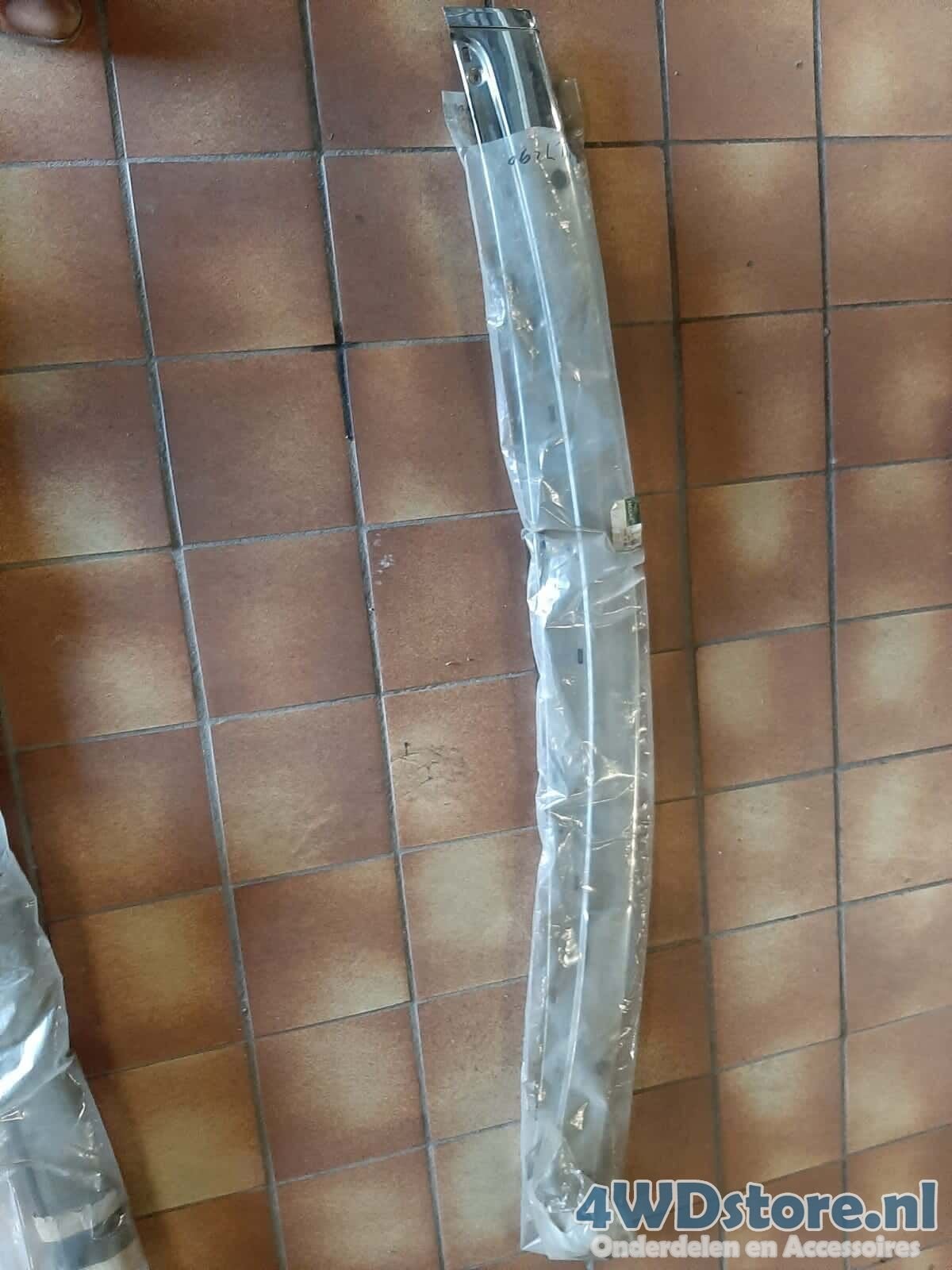 BCC7290 - JAGUAR BUMPER BLADE, -, -, Nieuw, Ophalen of Verzenden