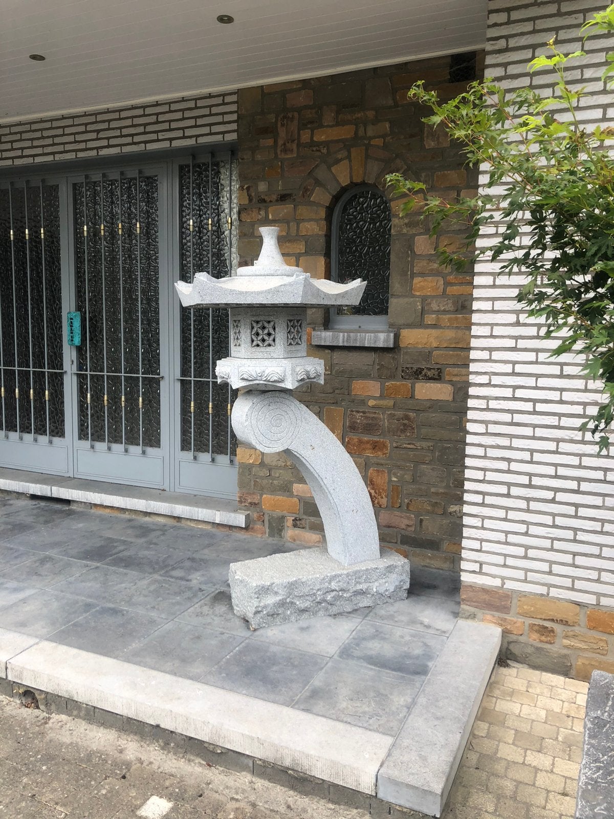 Grote Japanse Pagode, graniet, Tuin en Terras, Ophalen, Zo goed als nieuw