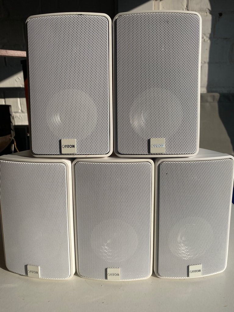 Canton plus X3, TV, Hi-fi & Vidéo, Enceintes, Enlèvement ou Envoi, Supports muraux inclus, 60 à 120 watts, Comme neuf