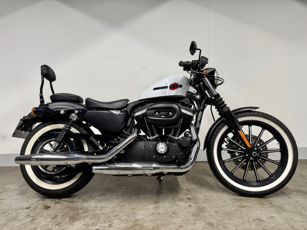 Harley-Davidson SPORTSTER XL883N IRON (bj 2012), Motoren, Motoren | Harley-Davidson, Harley-Davidson, Customerservices@harley‑davidson.com