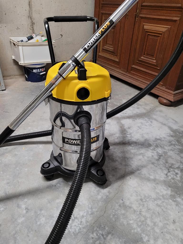Powerplus POWX3240 Stofzuiger  nat/droogzuiger, Electroménager, Aspirateurs, Réservoir, Enlèvement, Utilisé, 1200 à 1600 watts