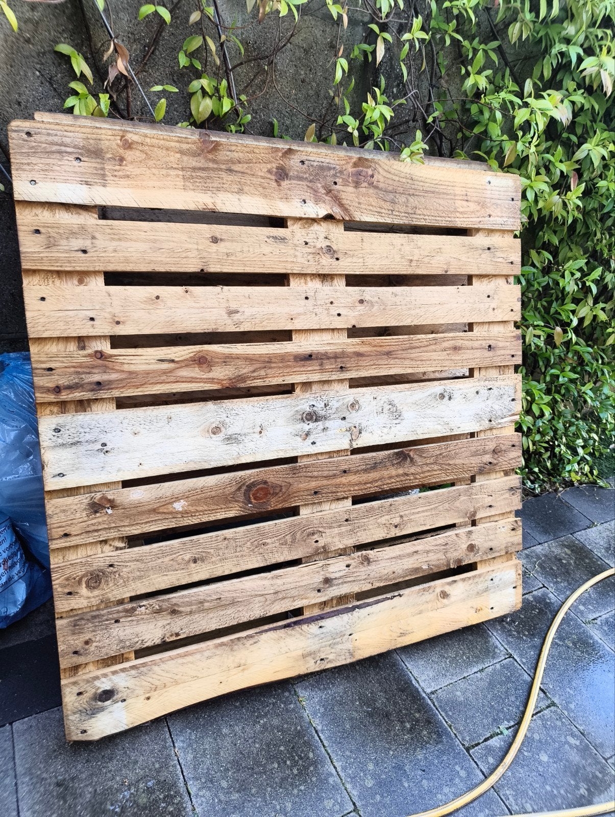 2 zware vierkante paletten, Tuin en Terras, Ophalen, Zo goed als nieuw