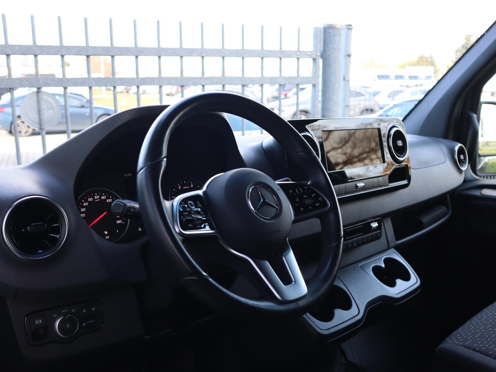 Mercedes-Benz Sprinter 319 CDI L2H2 SELECT, Automaat, 4 deurs, Euro 6, 4 cilinders