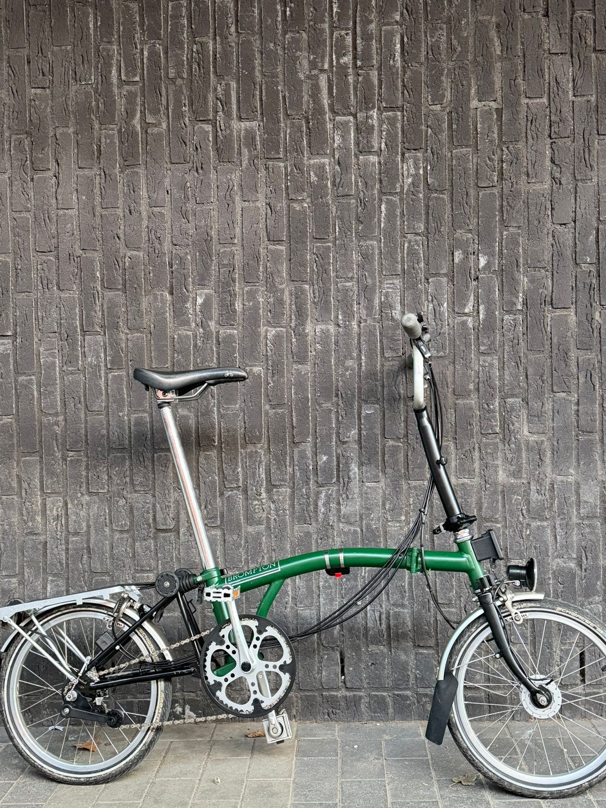 Brompton M6R vert anglais 6 vitesses éclairage porte bagage, Ophalen, Brompton, 14 tot 16 inch, Versnellingen