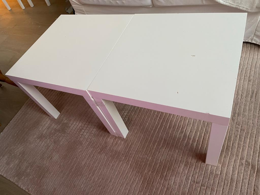 Deux petites tables blanches IKEA de salon, Ophalen, Zo goed als nieuw