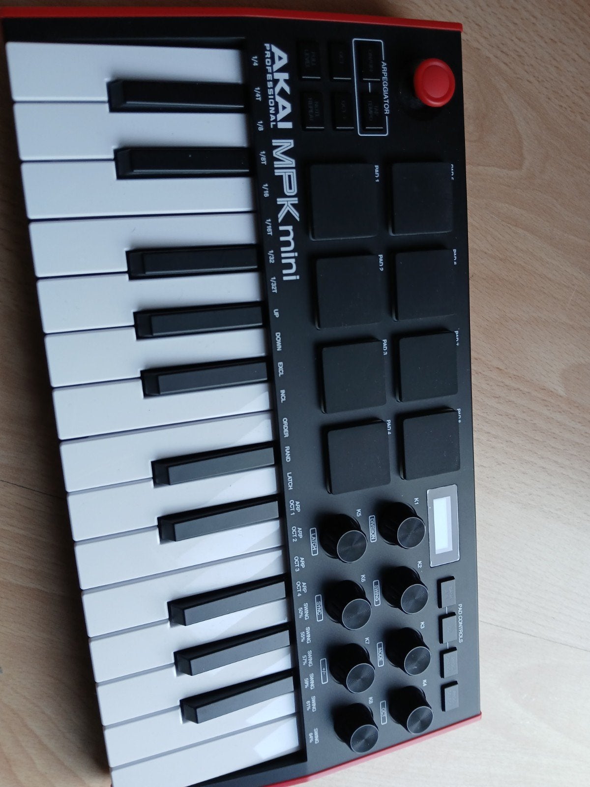 MPK mini akai professional, Musique & Instruments, Enlèvement ou Envoi
