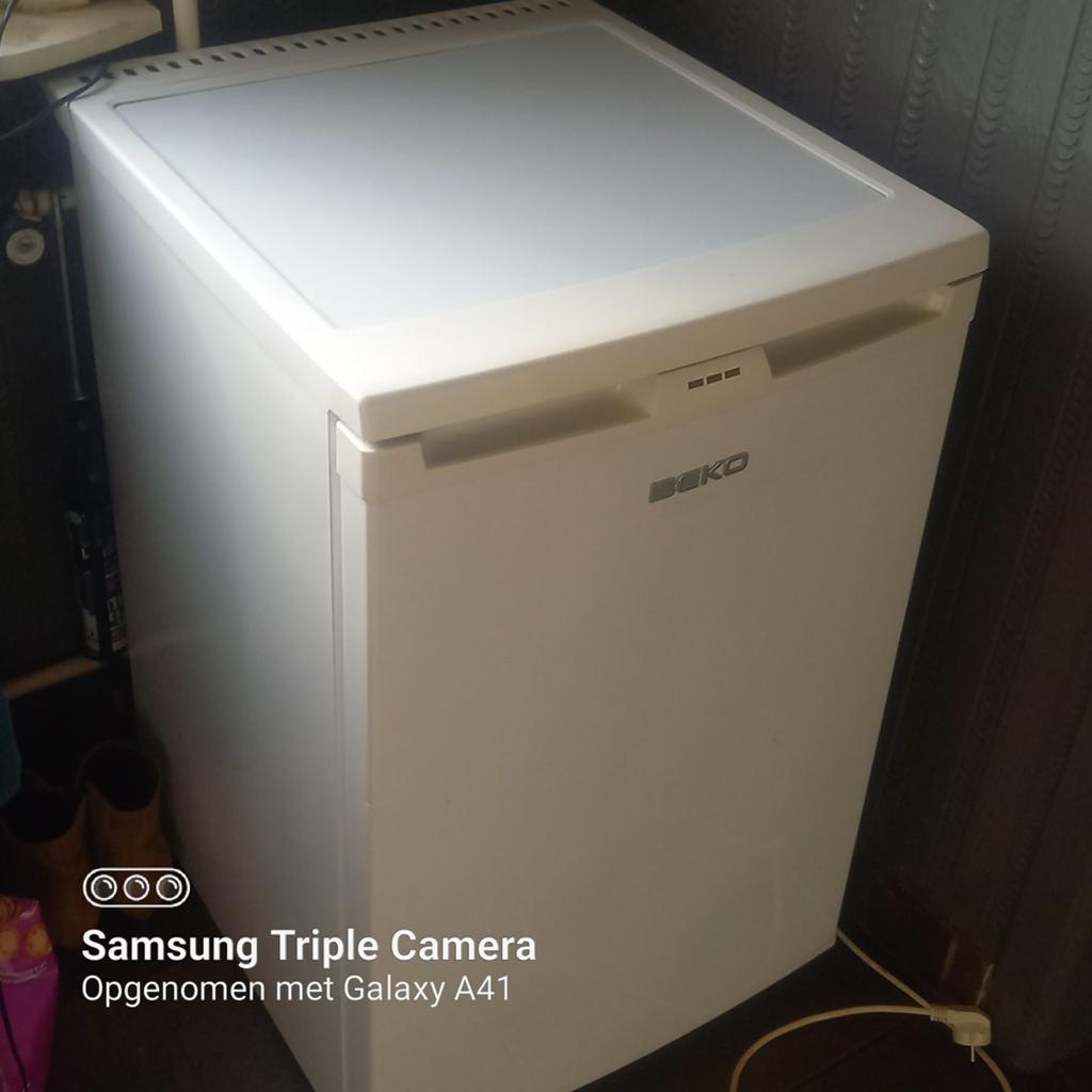 Diepvries tafelmodel a klas 3 schuiven, Elektronische apparatuur, Vriezers en Diepvrieskisten, Ophalen, Zo goed als nieuw