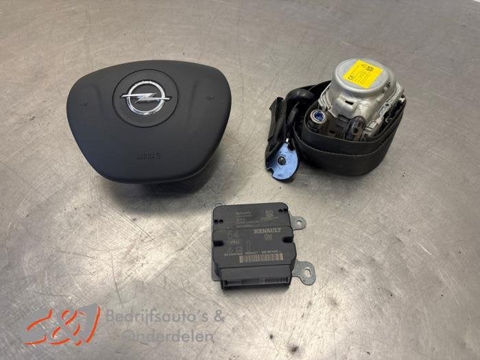 Airbag Set + Module van een Opel Vivaro, Gebruikt, -, -, Opel