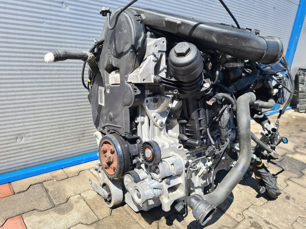 Moteur D5204T4 Complet V40 VOLVO, Envoi, Utilisé, Daihatsu