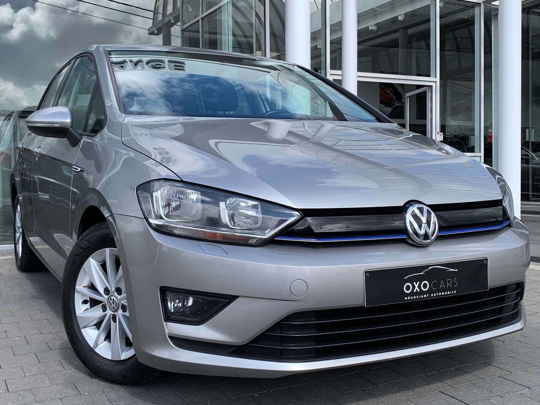 Volkswagen Golf Sportsvan 1.0 TSI 115CV BLUEMOTION / FACELIF, Autos, Argent ou Gris, Achat, Euro 6, Entreprise