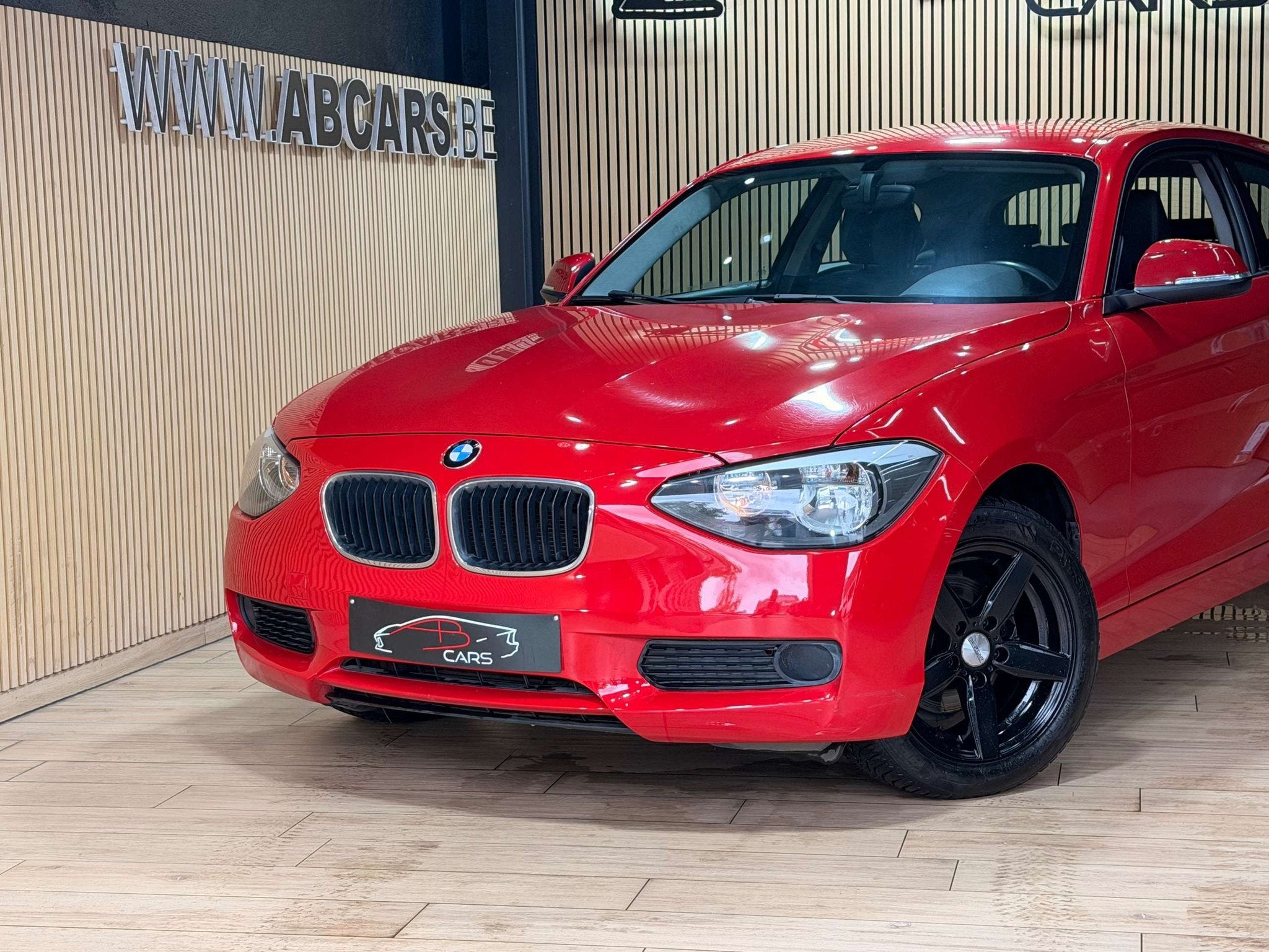 BMW 1 Serie 114 I * SPORT * GARANTIE 12 MOIS * (bj 2014), Auto's, BMW, 75 kW, 1 Reeks, Gebruikt, 4 cilinders