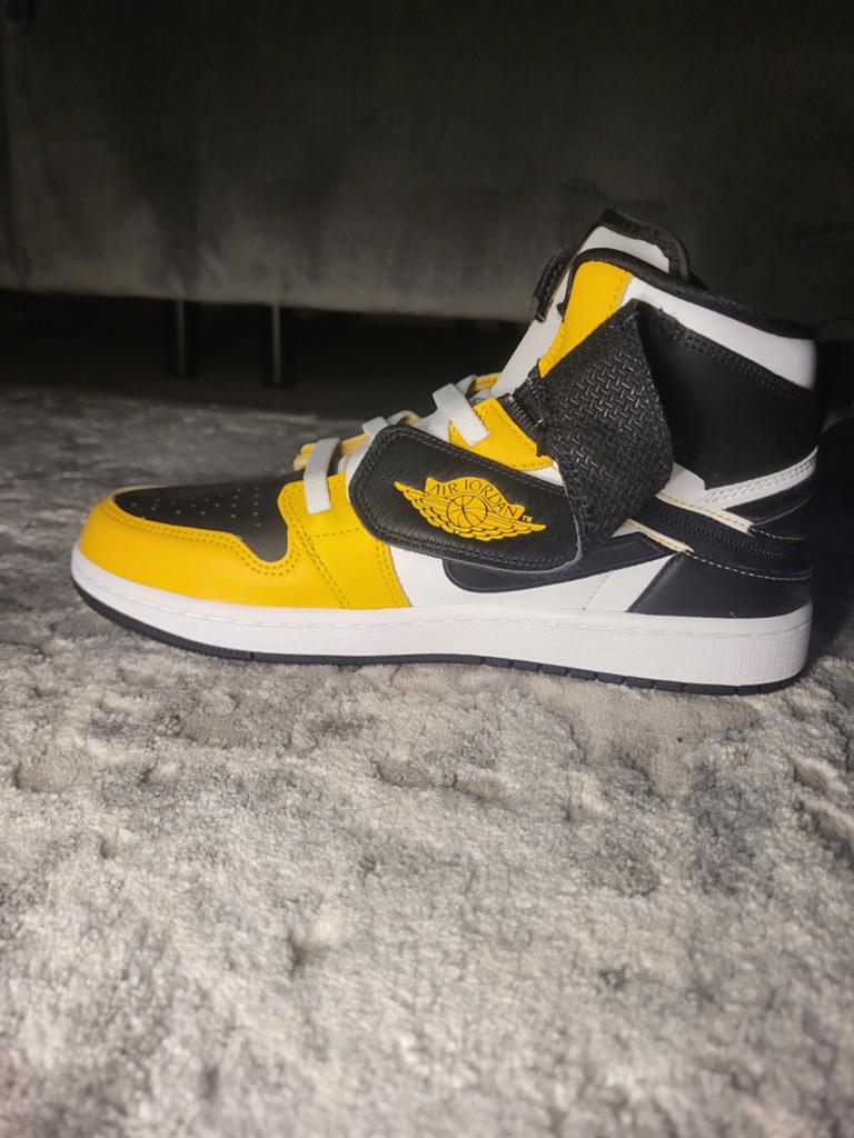 Air Jordan 1 HI Flyease, Kleding | Heren, Schoenen, Ophalen of Verzenden, Wit