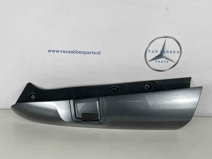 Bord feu arrière gauche d'un Mercedes Vito, Autos : Pièces & Accessoires, -, 3 mois de garantie, Utilisé, -