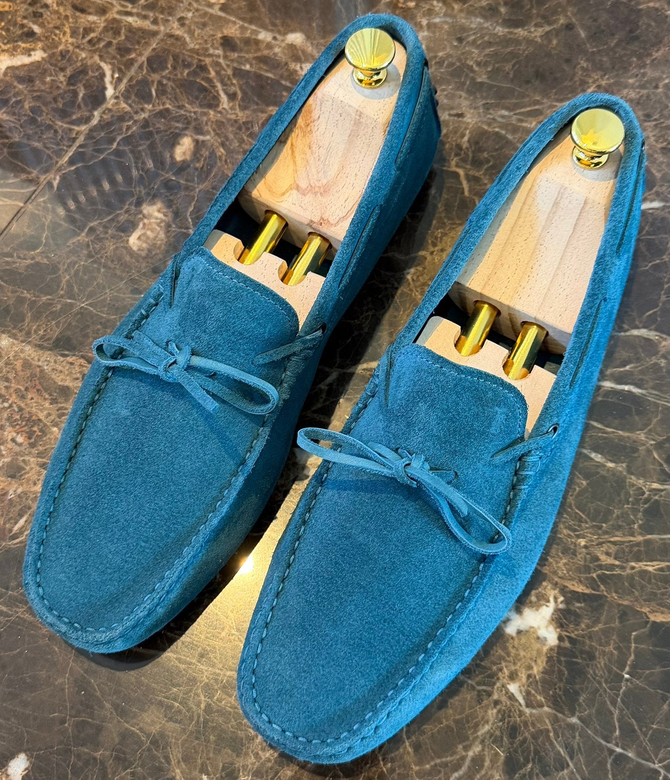 Tod's Gommino Loafers Driving Shoes Blauw Suède maat 45, Kleding | Heren, Schoenen, Blauw, Ophalen of Verzenden, Espadrilles of Moccasins