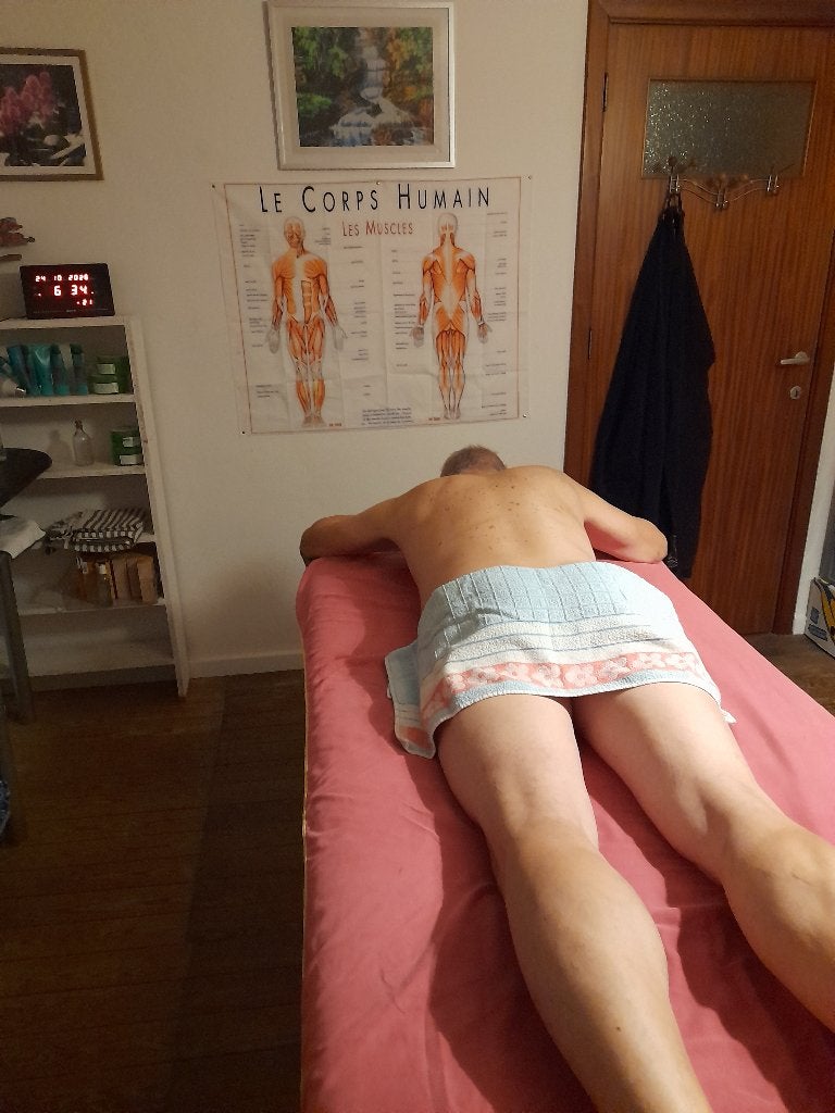 homme 62 ans pratique massage relaxant pour homme, Massage relaxant