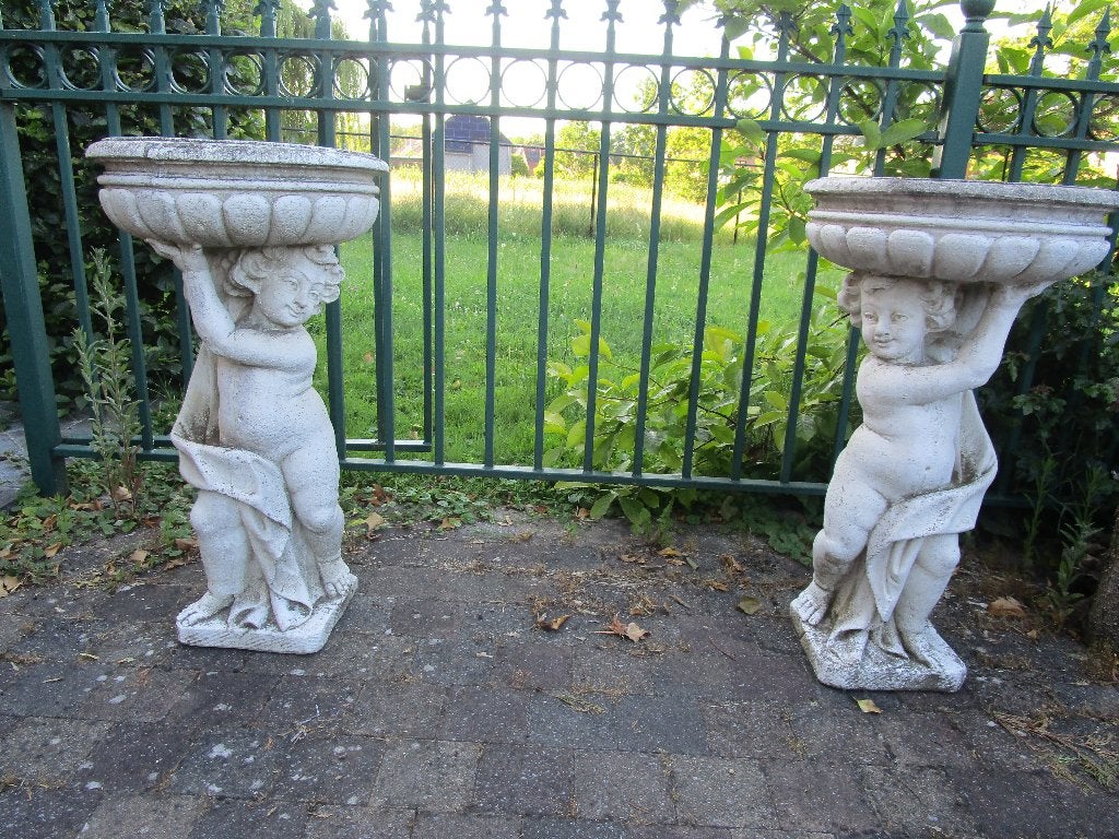putti met bloemenschaal linkse en rechtse verweerd, Ophalen