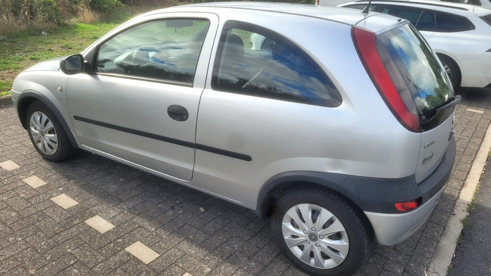 OPEL CORSA 03+1.2ES+CTOK+DEMANDE D'IMMATRICULATION À 999EU, Achat, Entreprise, Boîte manuelle, Euro 4