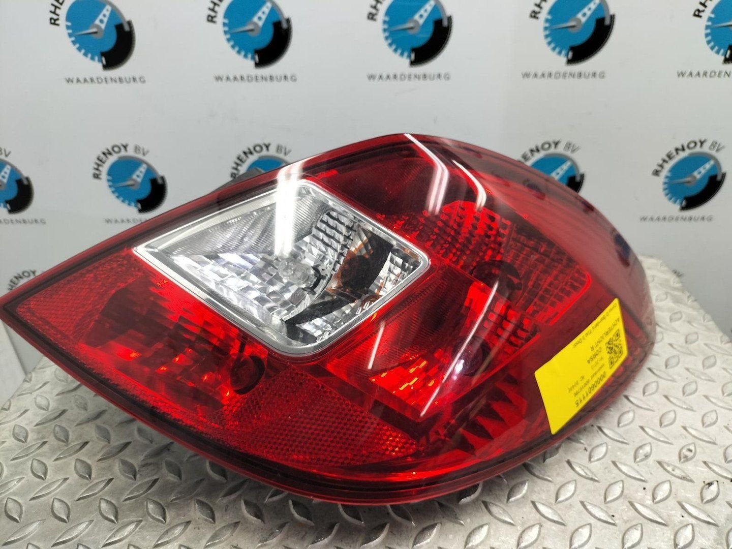 OPEL CORSA 1.4-16V Cosmo  ACHTERLICHT R 2013, Enlèvement ou Envoi, Utilisé, ARN reconnu