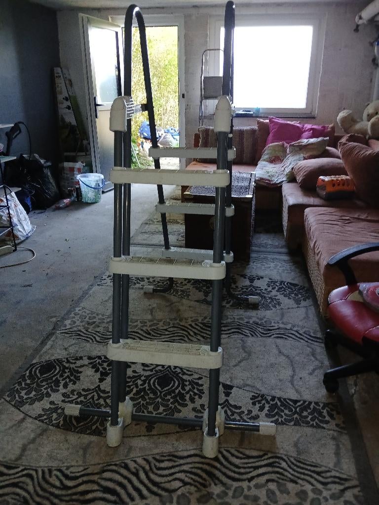 Échelle pour piscine, Ophalen, Gebruikt, Ladder