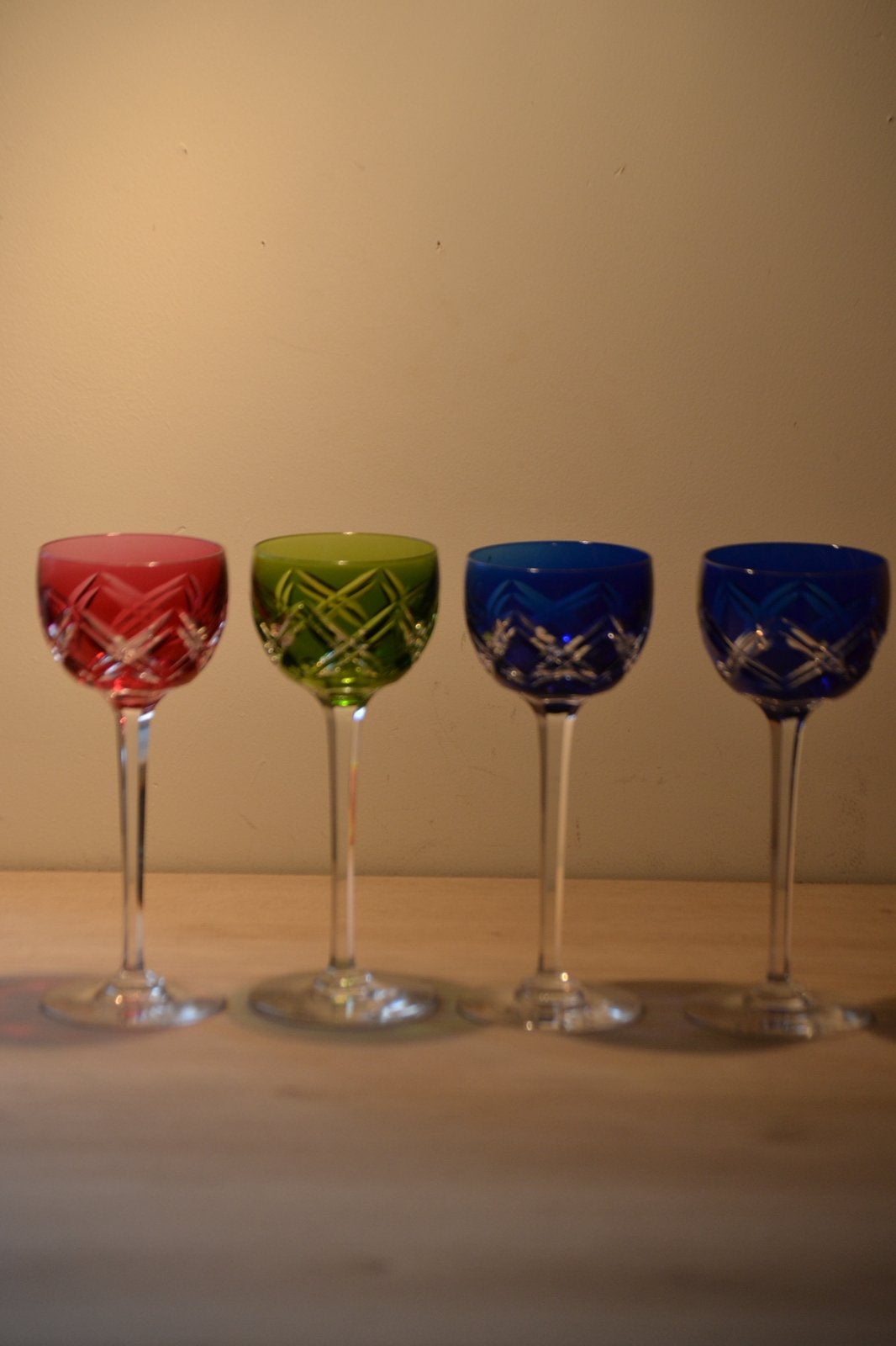 Verres à vin du Rhin Val Saint Lambert, Antiquités & Art, Antiquités | Verre & Cristal, Enlèvement ou Envoi