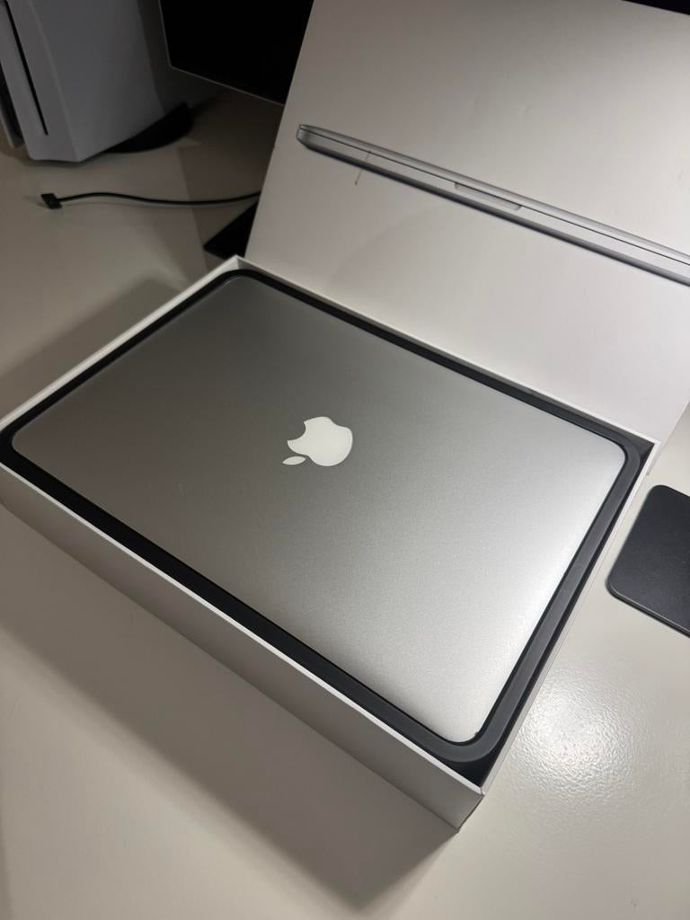 Macbook pro 13” met nieuwe batterij, Computers en Software, Gebruikt, 13 inch, Azerty, 16 GB